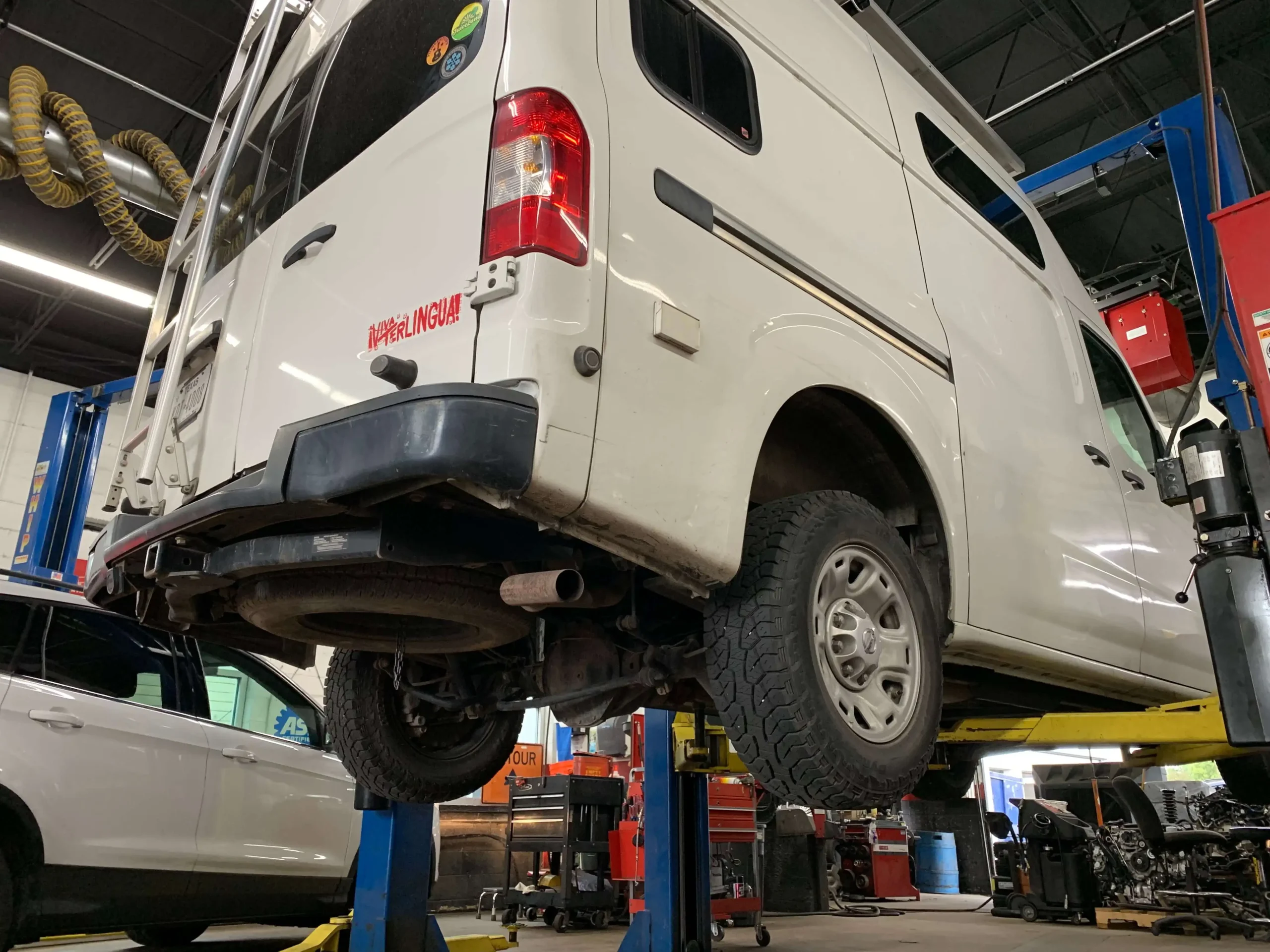 Campervan Mechanical Worker