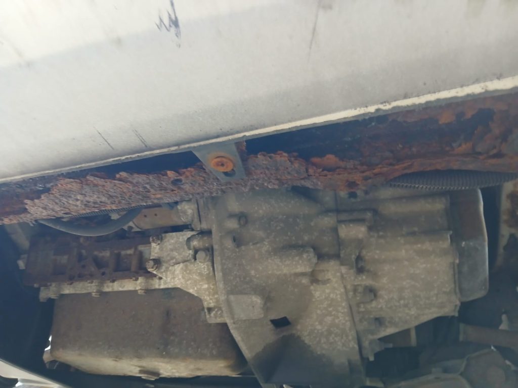 Fiat Ducato motorhome repairs Rust on the Front Cross