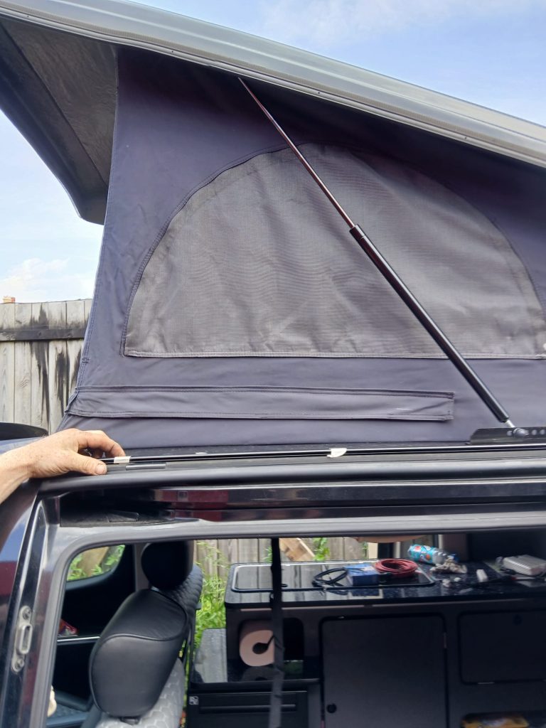 Nissan Elgrand Rail Installation