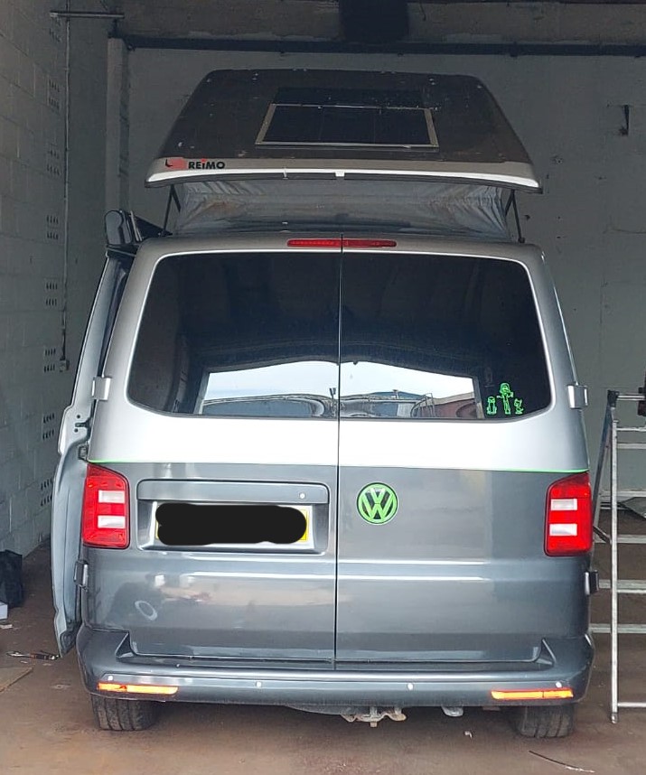 Renogy 2000W inverter and MPPT controller for a VW campervan solar panel installation.