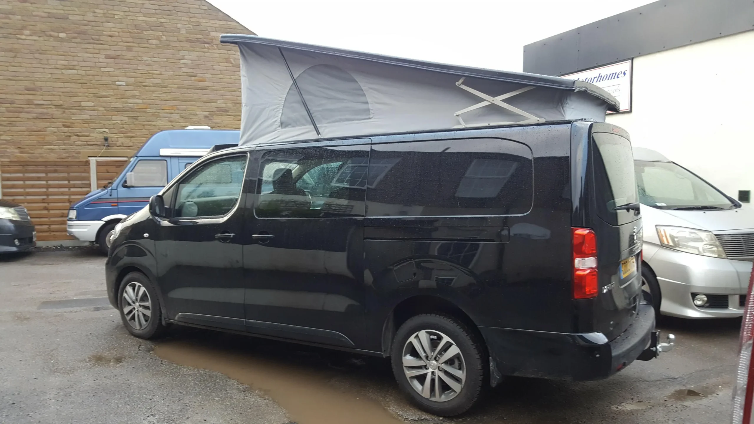 677eae283b3788e2df760378_26540856_10213527883584300_233374177_o