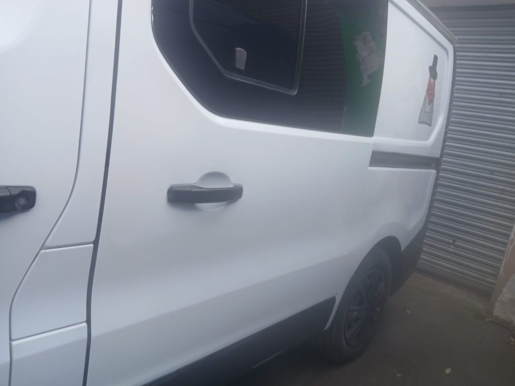 Vauxhall Vivaro Restoration - Side