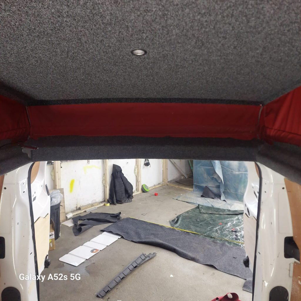 Pop Top Roof Red Canvas 