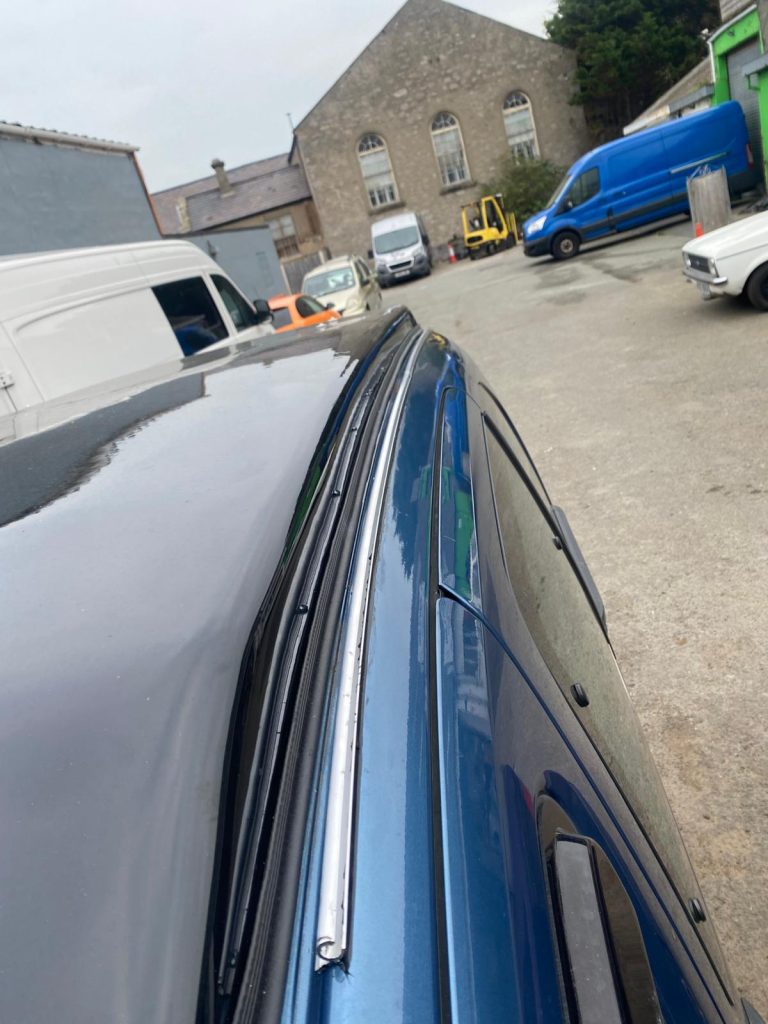 Professionally fitted aluminium awning rail on Citroën Berlingo camper