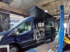Ford Transit Custom pop-top installation